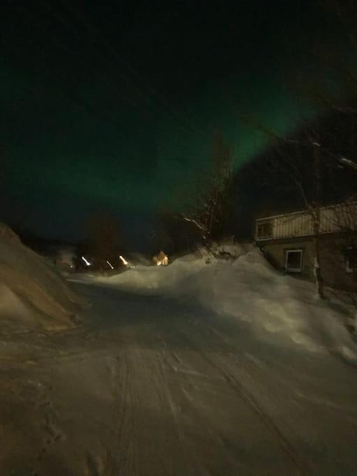 Trivelig Fritidshus Pa Arnes, Senja Straumstad Exterior foto